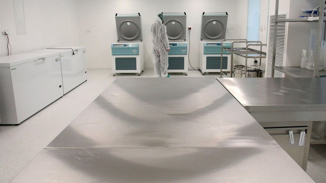 W Lublinie będzie produkowany z osocza lek na Covid-19. "Mamy szansę być pierwsi na świecie" W Lublinie będzie produkowany z osocza lek na Covid-19. "Mamy szansę być pierwsi na świecie"