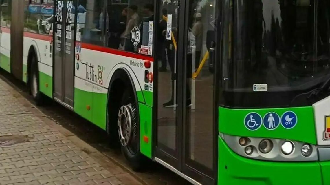 W Lublinie potrącony został pieszy. Trwają utrudnienia W Lublinie potrącony został pieszy. Trwają utrudnienia