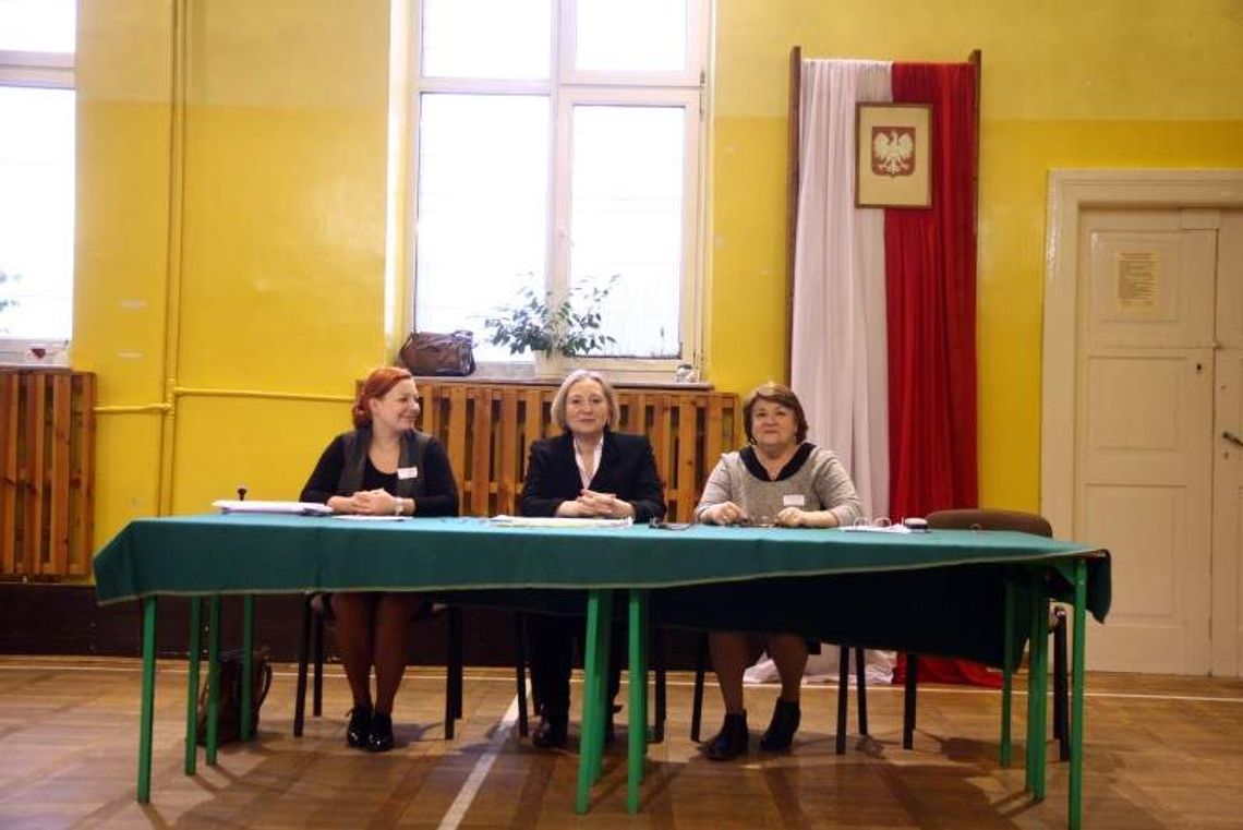 W Lublinie trwają wybory do rad dzielnic W Lublinie trwają wybory do rad dzielnic
