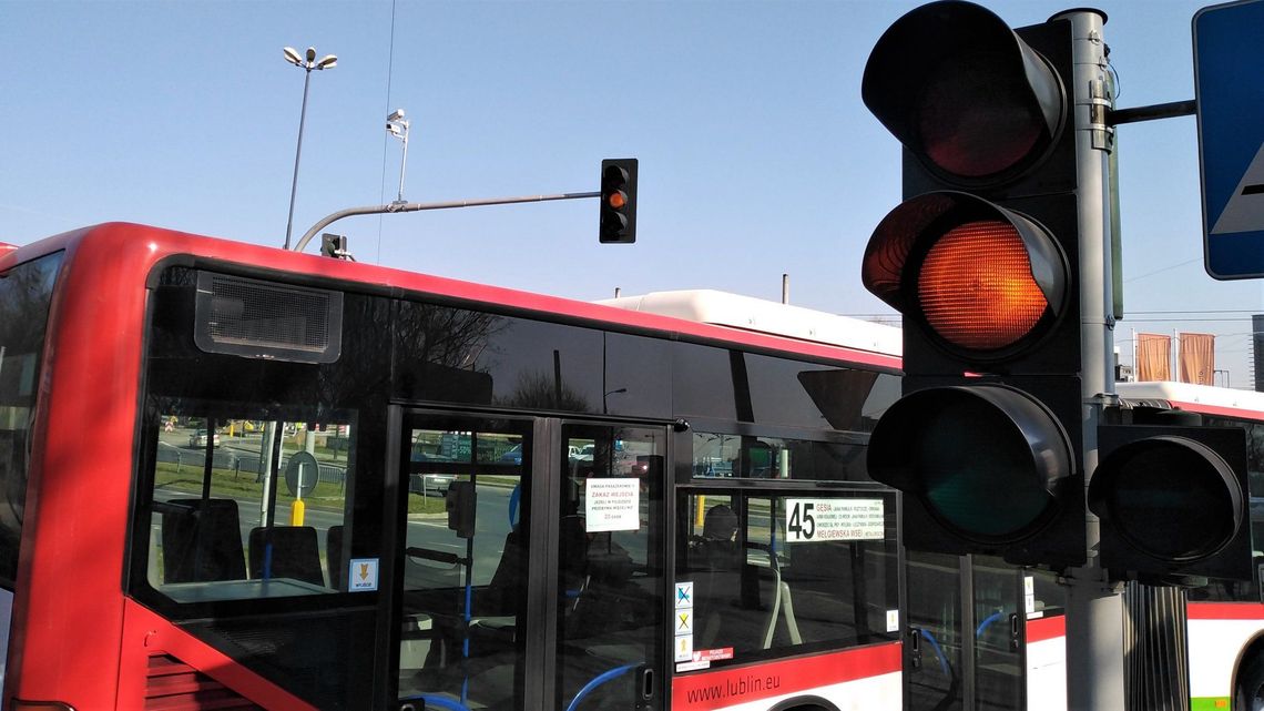 W Lublinie wyłączone sygnalizacje na niektórych skrzyżowaniach. Jazda stała się łatwiejsza