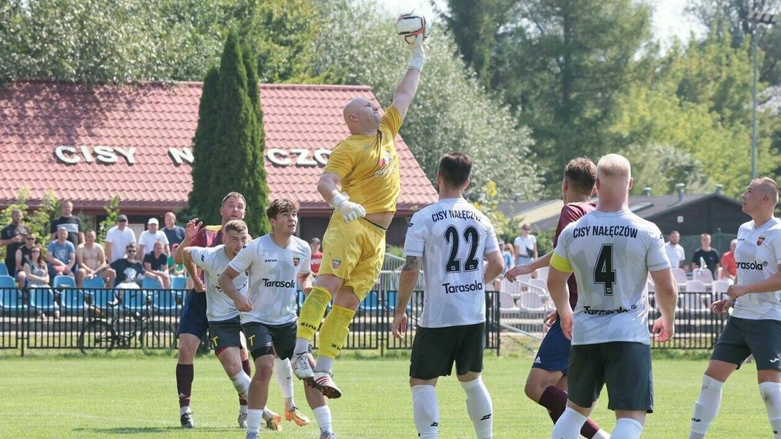 W meczu na szczycie Tarasola Cisy Nałęczów podzieliła się punktami z Hetmanem Gołąb [zdjęcia]