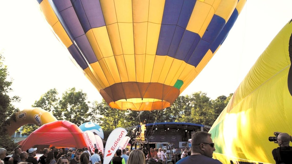 W Nałęczowie zawody balonowe, pokazy i festyn lotniczy