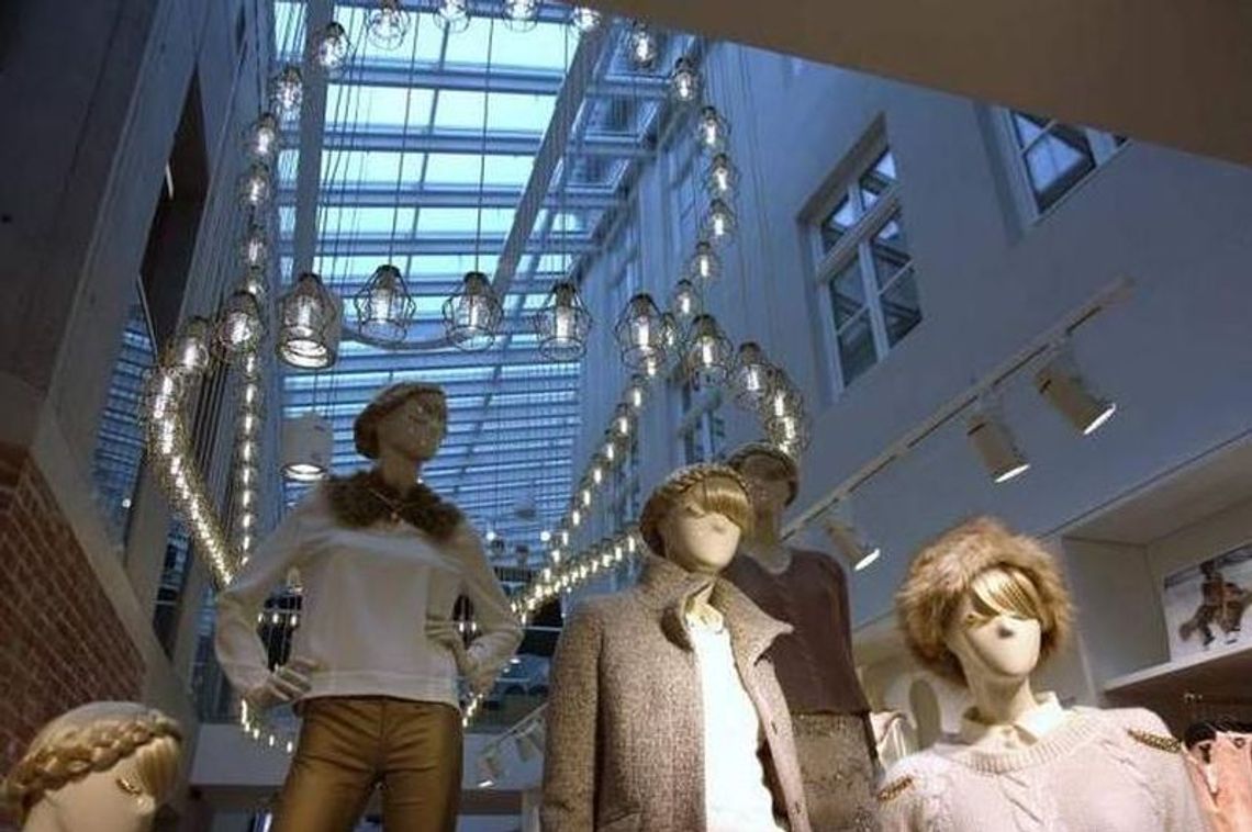 W piątek H&M otworzy nowy sklep w Lublinie (zdjęcia, wideo) W piątek H&M otworzy nowy sklep w Lublinie (zdjęcia, wideo)