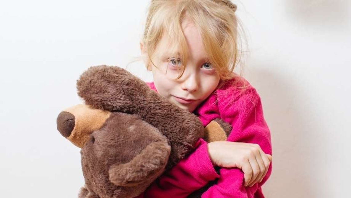 W Polsce na tę chorobę cierpią tylko dwie osoby. Pomóżmy Michalinie w walce z "zarazą"