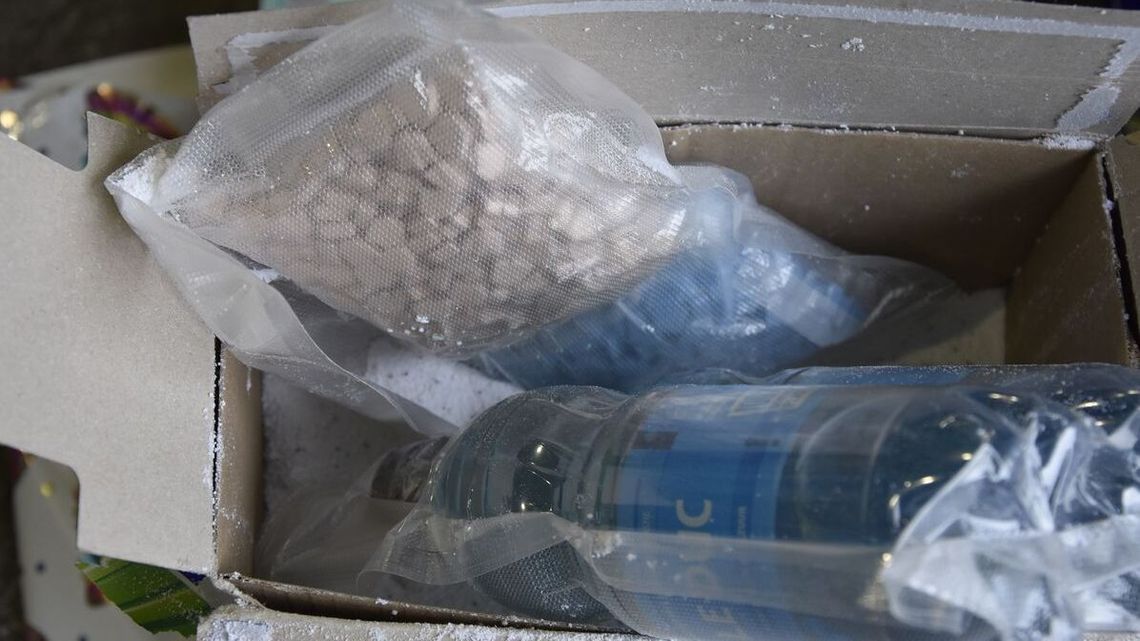 W proszku do prania ukryli heroinę i amfetaminę