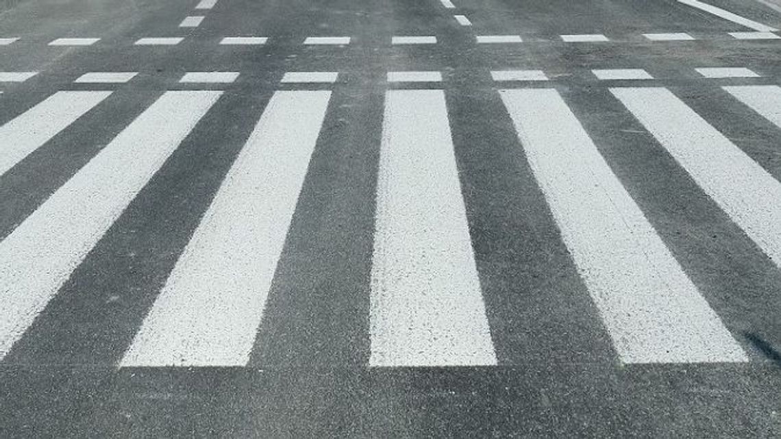 W Puławach miały powstać cztery podświetlane przejścia dla pieszych. Powstaną tylko dwa