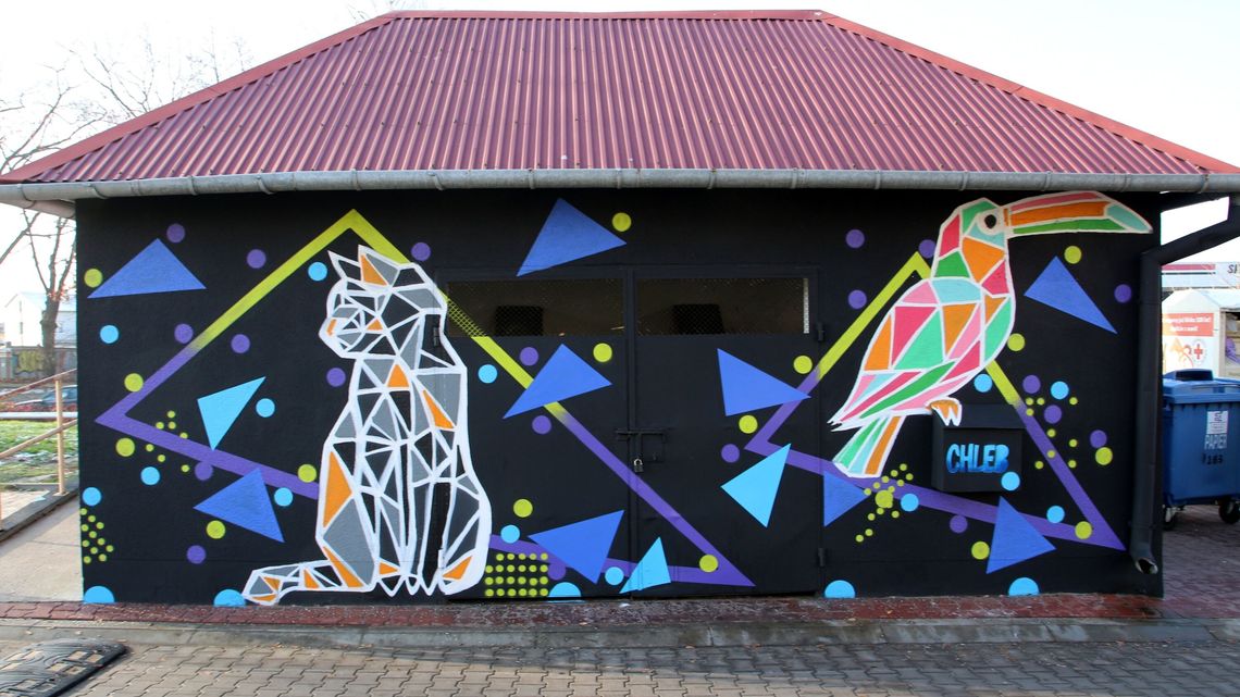 W Puławach przybywa murali. Artyści malują dla spółdzielni