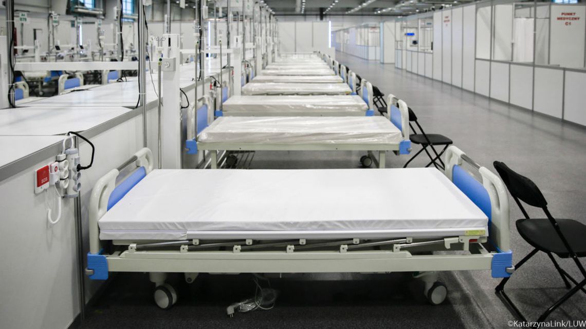 W regionie ponad tysiąc wolnych łóżek dla chorych na Covid-19. Coraz mniej pacjentów