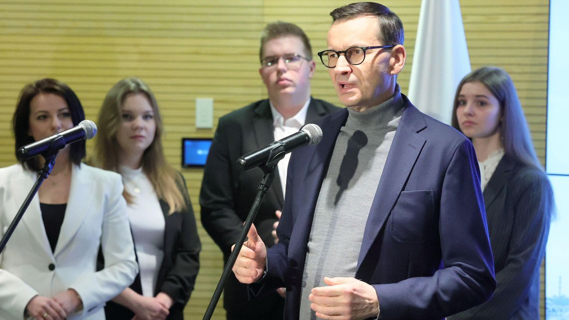 W sobotę Lublin, w niedzielę gips. Mateusz Morawiecki miał wypadek W sobotę Lublin, w niedzielę gips. Mateusz Morawiecki miał wypadek