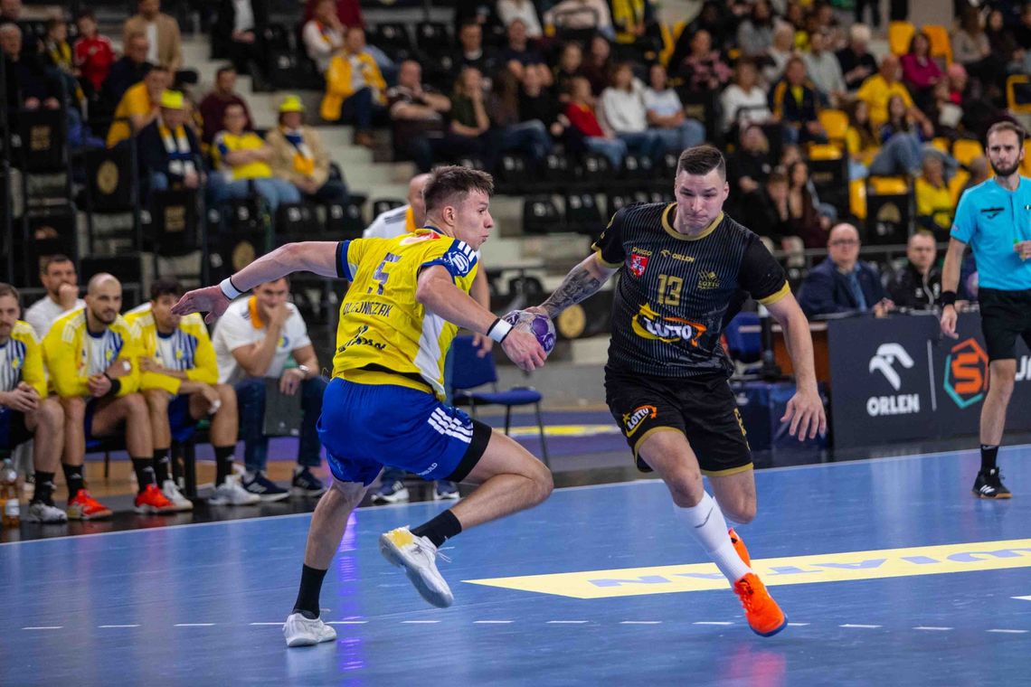 Znowu wysoka porażka. Azoty Puławy straciły w Głogowie 39 bramek