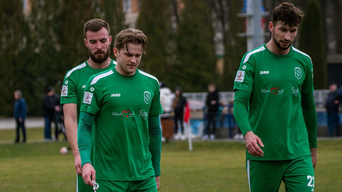 W starciu beniaminków Świdniczanka gorsza od Stara Starachowice