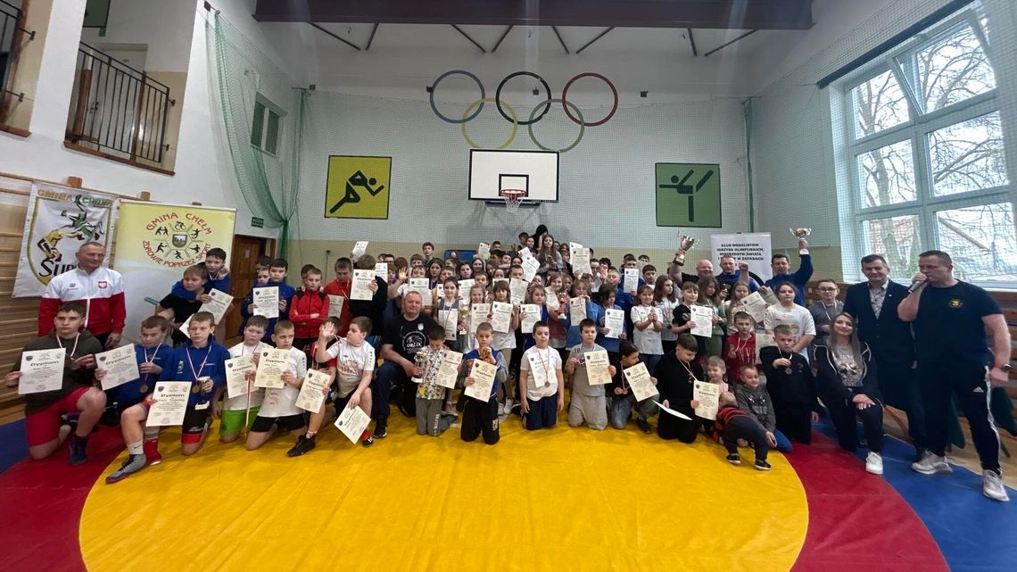 W Strupinie Dużym rozegrany został III Rzut Ligi Powiatowej o puchar Wójta Gminy Chełm W Strupinie Dużym rozegrany został III Rzut Ligi Powiatowej o puchar Wójta Gminy Chełm