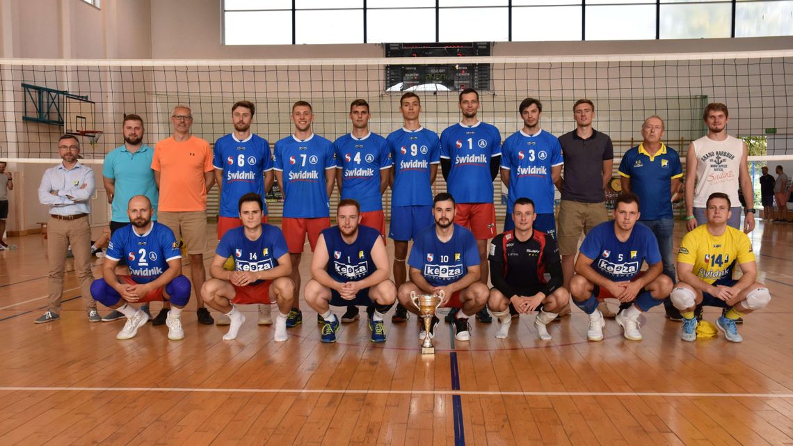 W Świdniku uczczili pamięć tragicznie zmarłych siatkarzy