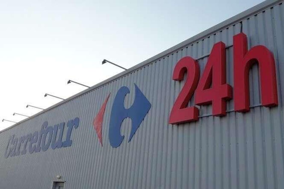 W tym mieście Biedronka i Carrefour są czynne przez całą dobę