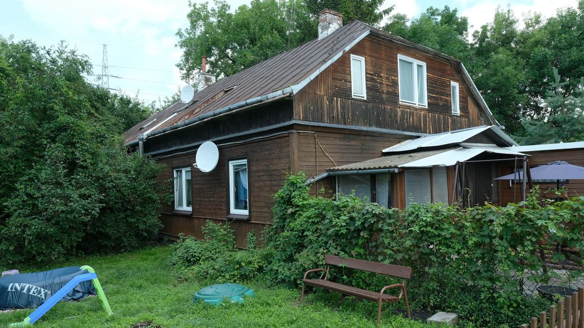 W upały odcięli ludziom wodę. Mieszkaniec: Prezes Lubelskiego Klubu Jeździeckiego "tak sobie postanowiła"