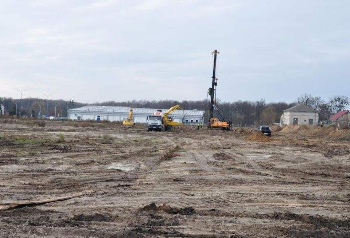 W Zamościu budują nowe centrum handlowe HopStop