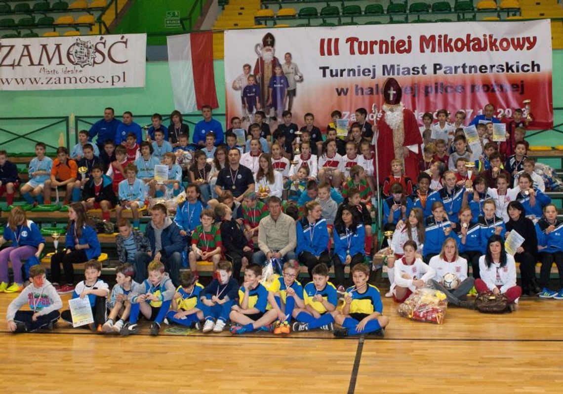 W Zamościu i Żdanowie odbył się trzeci mikołajkowy turniej miast partnerskich W Zamościu i Żdanowie odbył się trzeci mikołajkowy turniej miast partnerskich