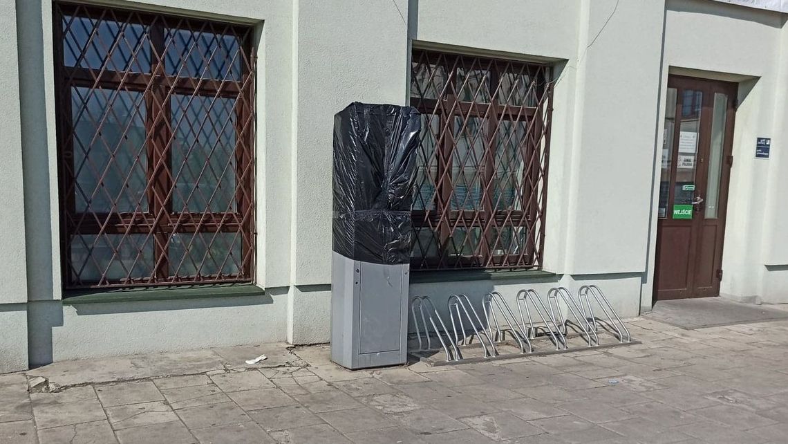 W Zamościu wstrzymano funkcjonowanie strefy płatnego parkowania. Dla zdrowia W Zamościu wstrzymano funkcjonowanie strefy płatnego parkowania. Dla zdrowia