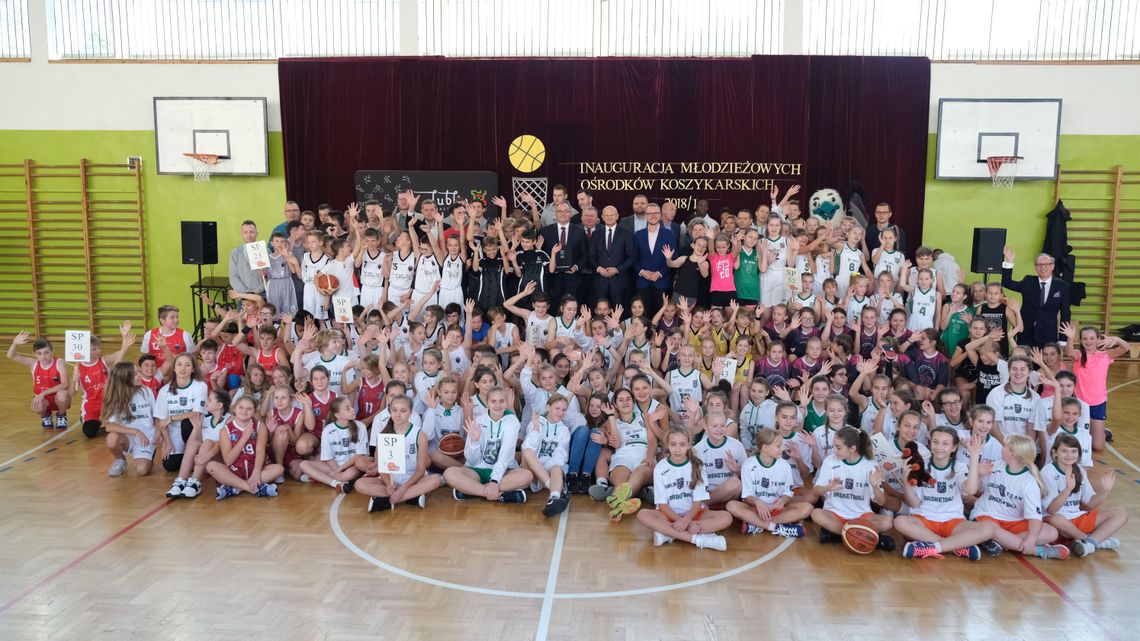 W ZSO nr 1 w Lublinie powstał nowy ośrodek koszykarski dla dziewcząt W ZSO nr 1 w Lublinie powstał nowy ośrodek koszykarski dla dziewcząt