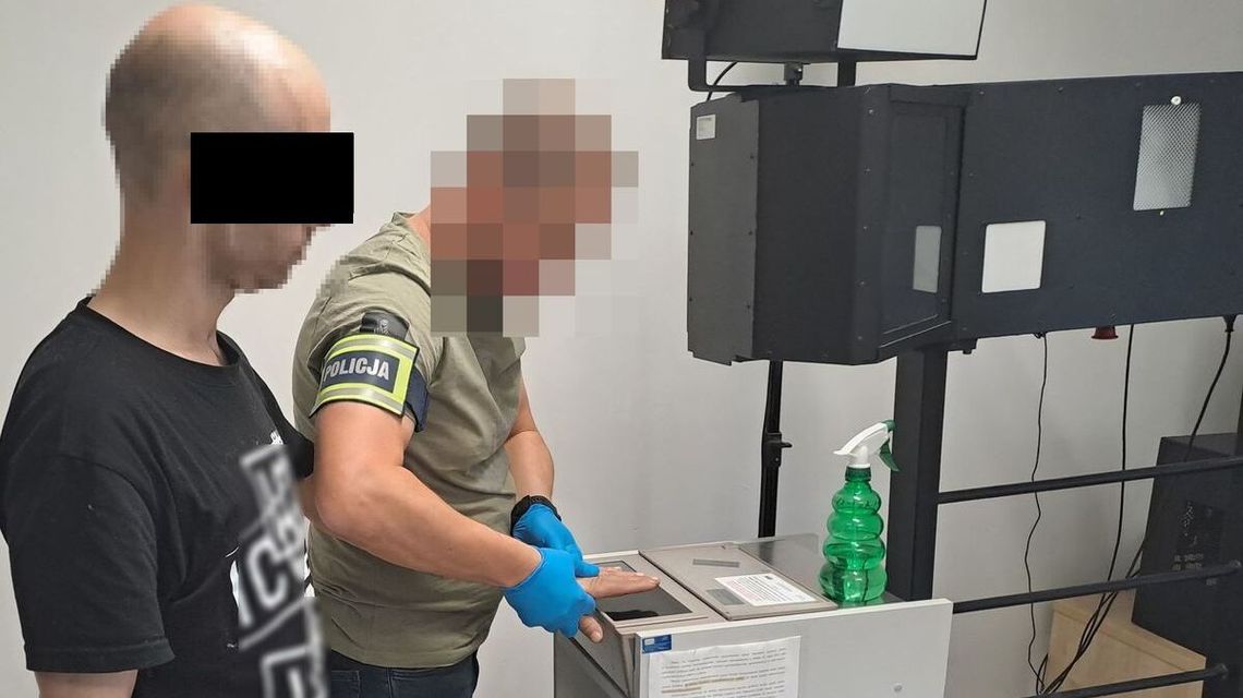 Wakacje w celi za pół kilo „amsterdamu”