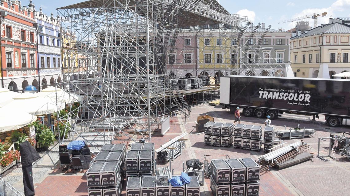 Wakacyjna Trasa Dwójki: Koncert na Rynku Wielkim w Zamościu pokaże TVP 2