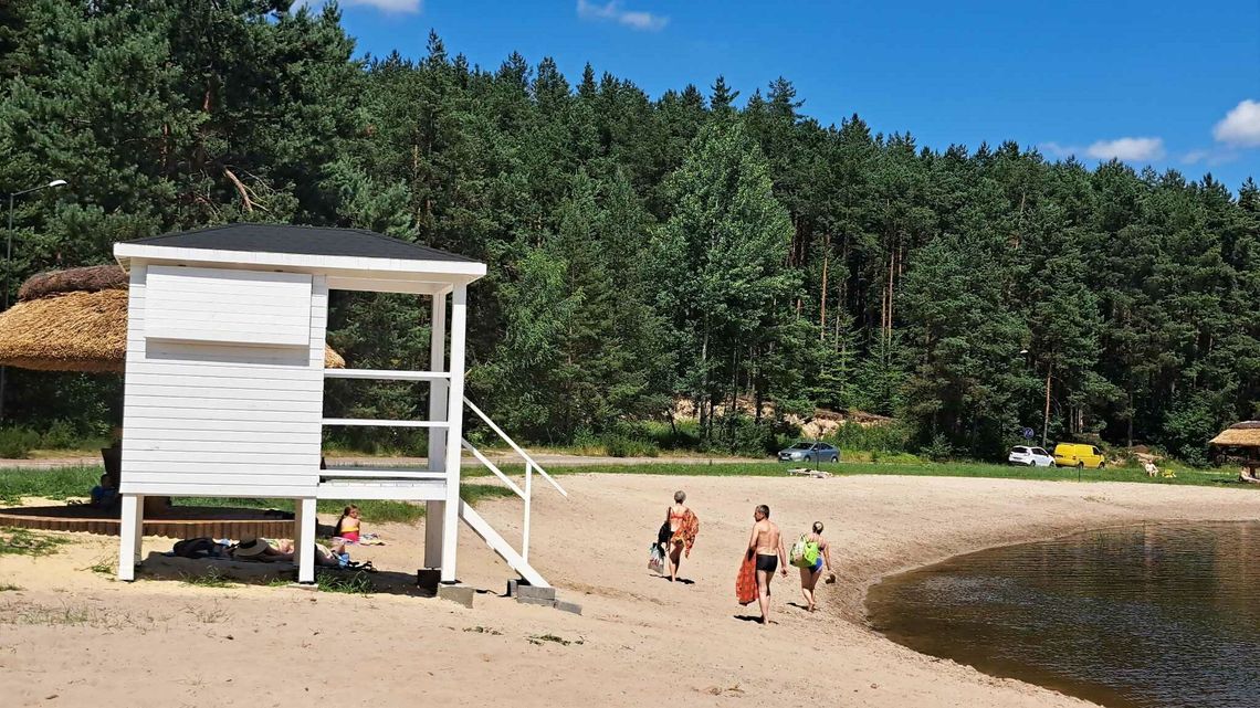 Wakacyjny przewodnik Dziennika. A gdyby tak poplażować w Jacni?