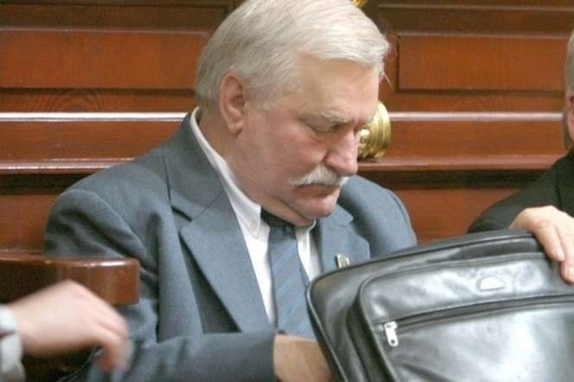 Wałęsa straci honorowe obywatelstwo Puław? Radny PiS: "Donosił na kolegów. Nie zasługuje na ten honor"