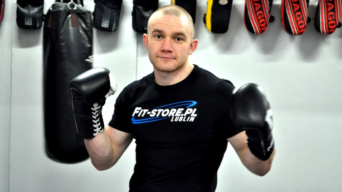 Walka i satysfakcja. Rozmowa z trenerem muay thai Łukaszem Bartnikiem
