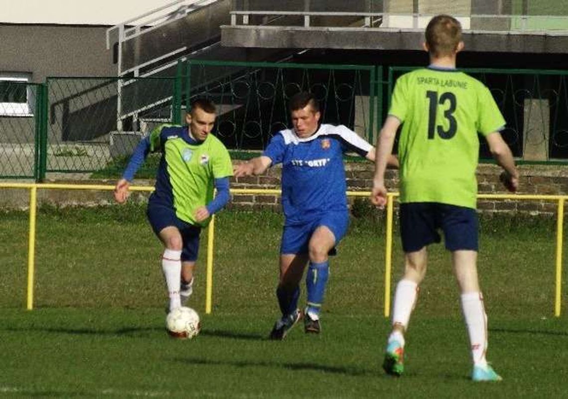 Walka na dole trwa w najlepsze, zamojska okręgówka