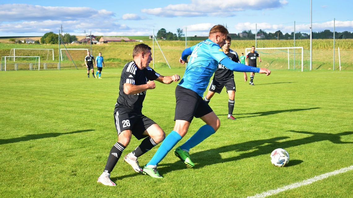 Walkower za nadmiar zmian czyli trudna jesień w Turze Turobin