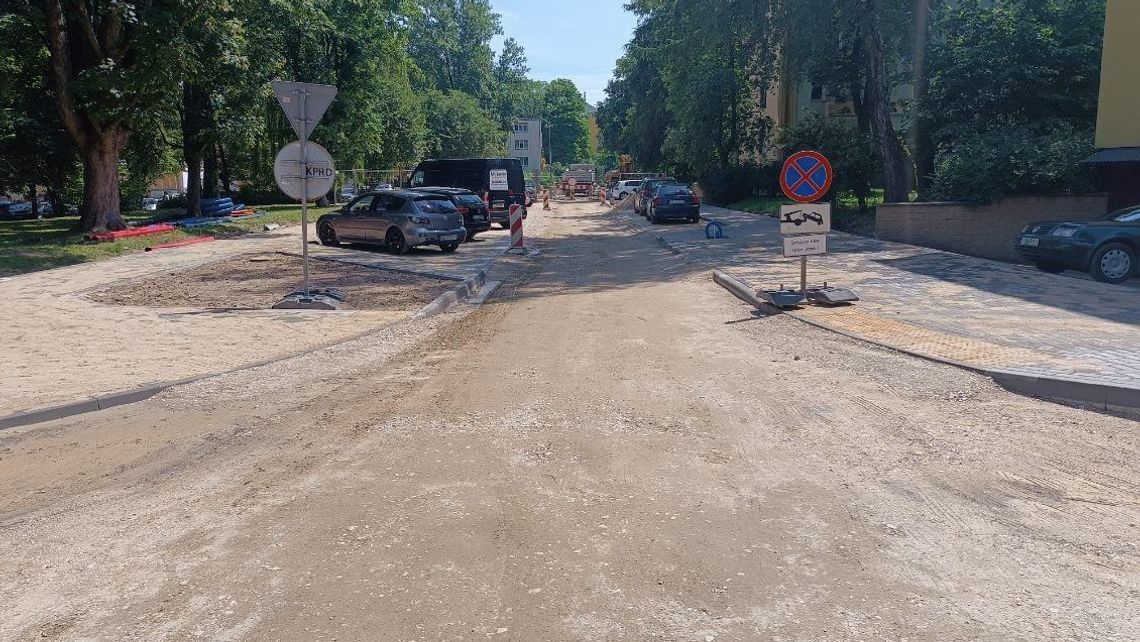 Wallenroda: Zamkną część ulicy. Parkować też nie będzie można Wallenroda: Zamkną część ulicy. Parkować też nie będzie można