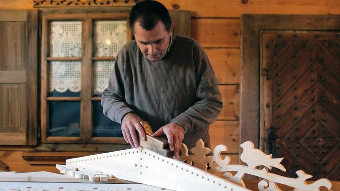 Warsztaty tworzenia zabawek ludowych w Majdanie Ostrowskim Warsztaty tworzenia zabawek ludowych w Majdanie Ostrowskim