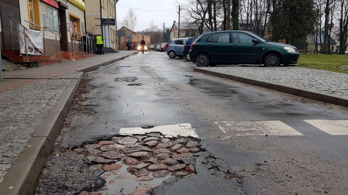 Wąwolnica. Koniec z dziurami na Bełżyckiej