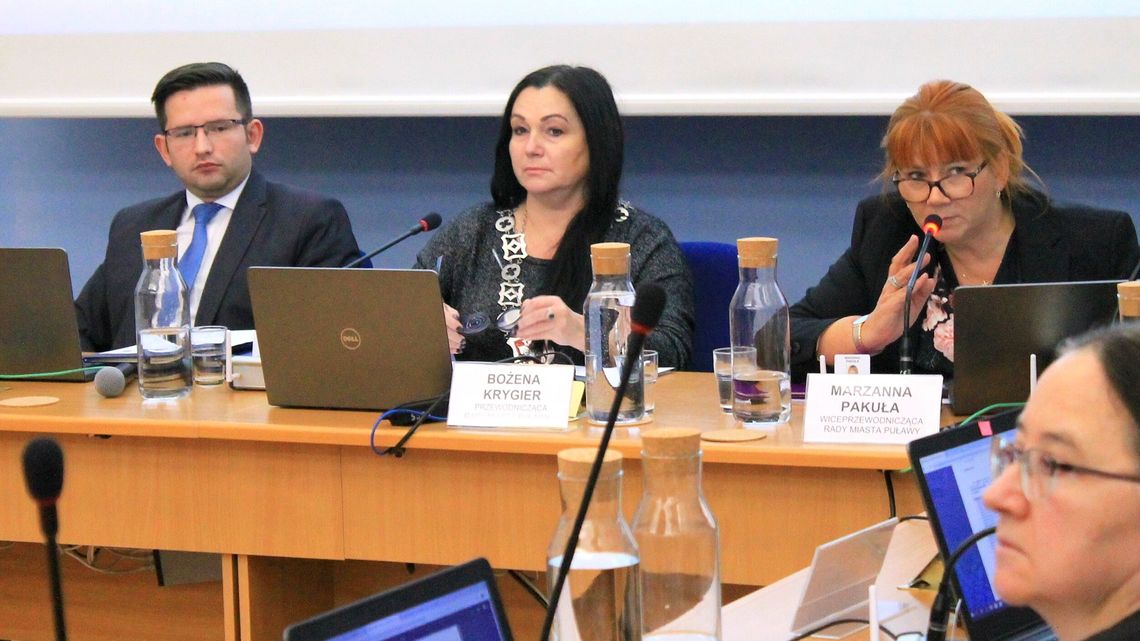 Ważna decyzja radnych. Czy dłużnicy zamieszkają w kontenerach?