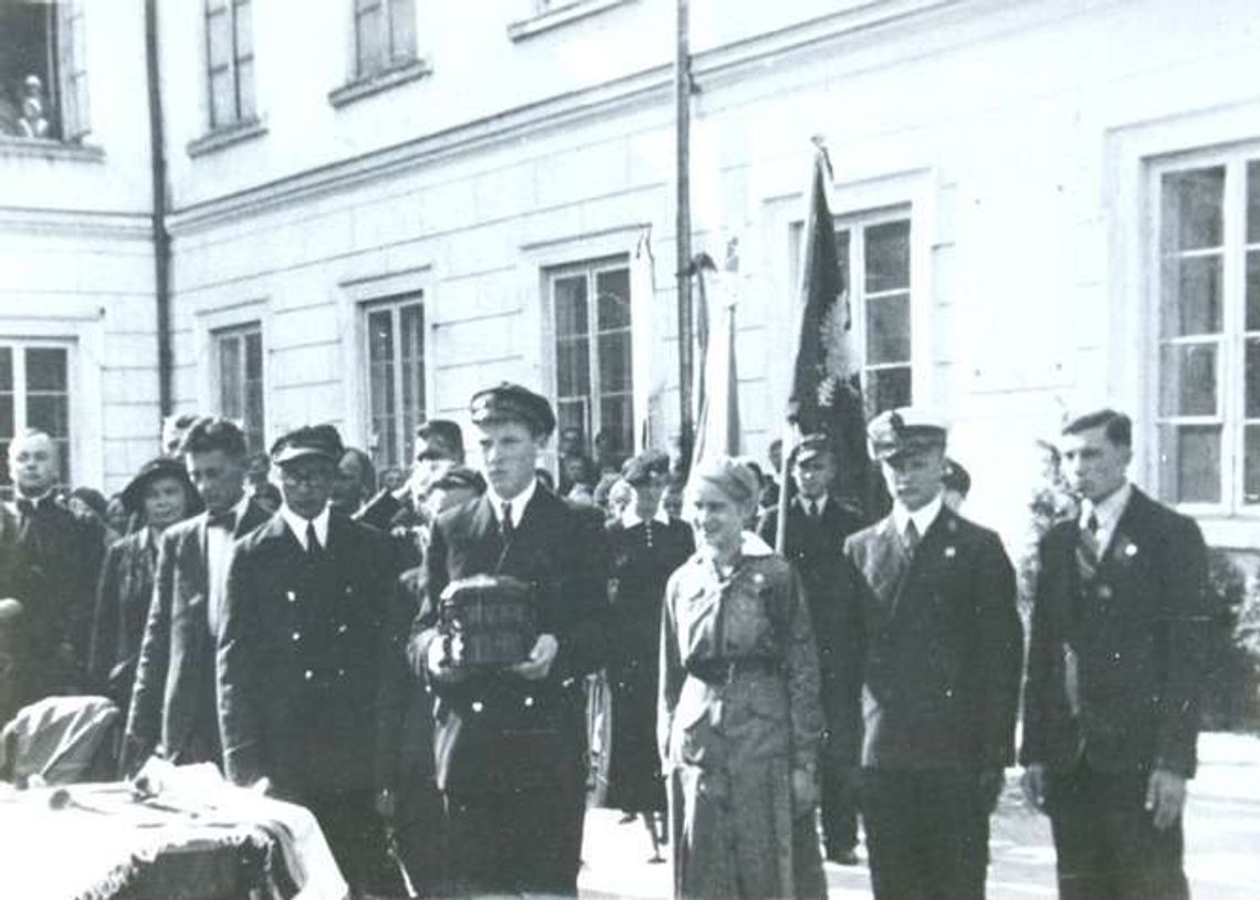 Ważne rozkazy i legionowe przyjaźnie. O pobycie Piłsudskiego w Puławach