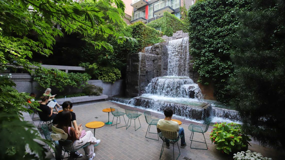 Wcisnąć park w miejską przestrzeń. W Łukowie mają na to "kieszonkowy" pomysł Wcisnąć park w miejską przestrzeń. W Łukowie mają na to "kieszonkowy" pomysł