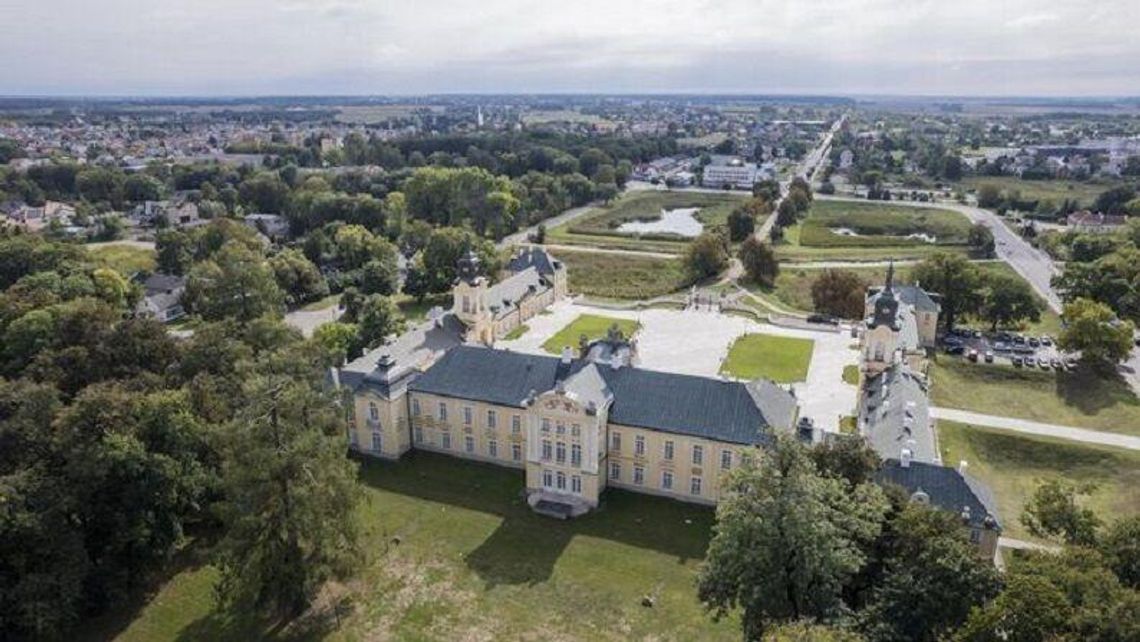 Wcześniej pałac, teraz park. Miliony na rewitalizację zielonego zakątka Radzynia Podlaskiego