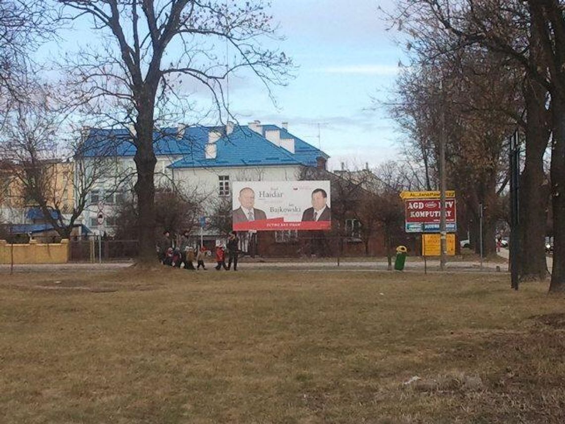 We Włodawie od jesieni wiszą wyborcze plakaty