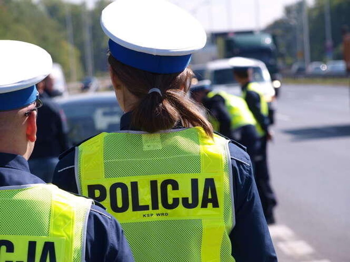 Weekend na drogach: 20 wypadków, 97 pijanych kierowców