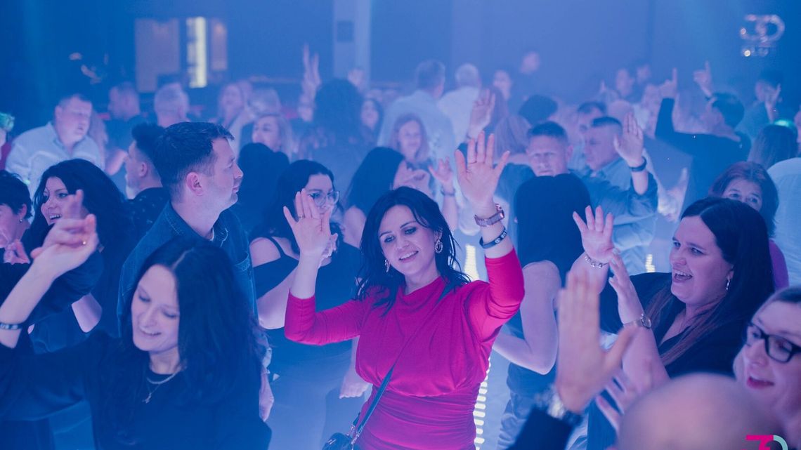 Weekend w 30-tce Weekend w 30-tce