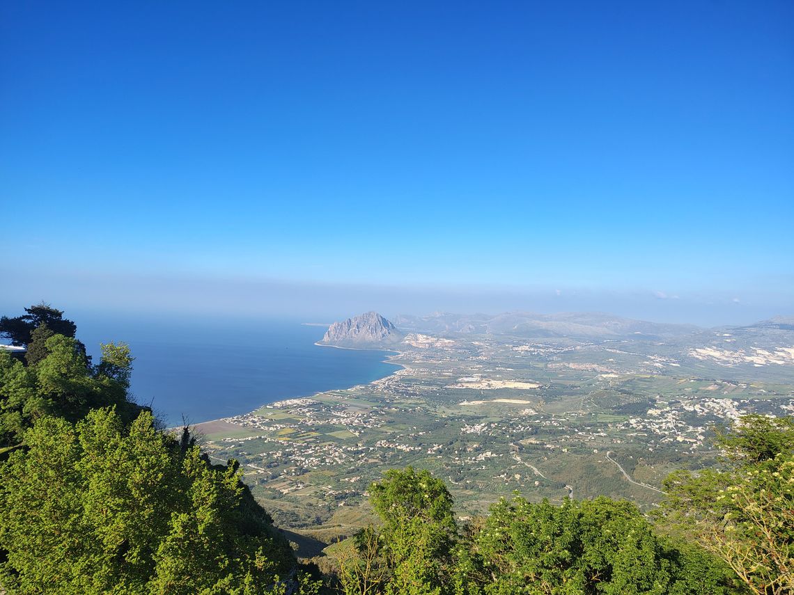 Weekend w Trapani – morze, koral i migdały