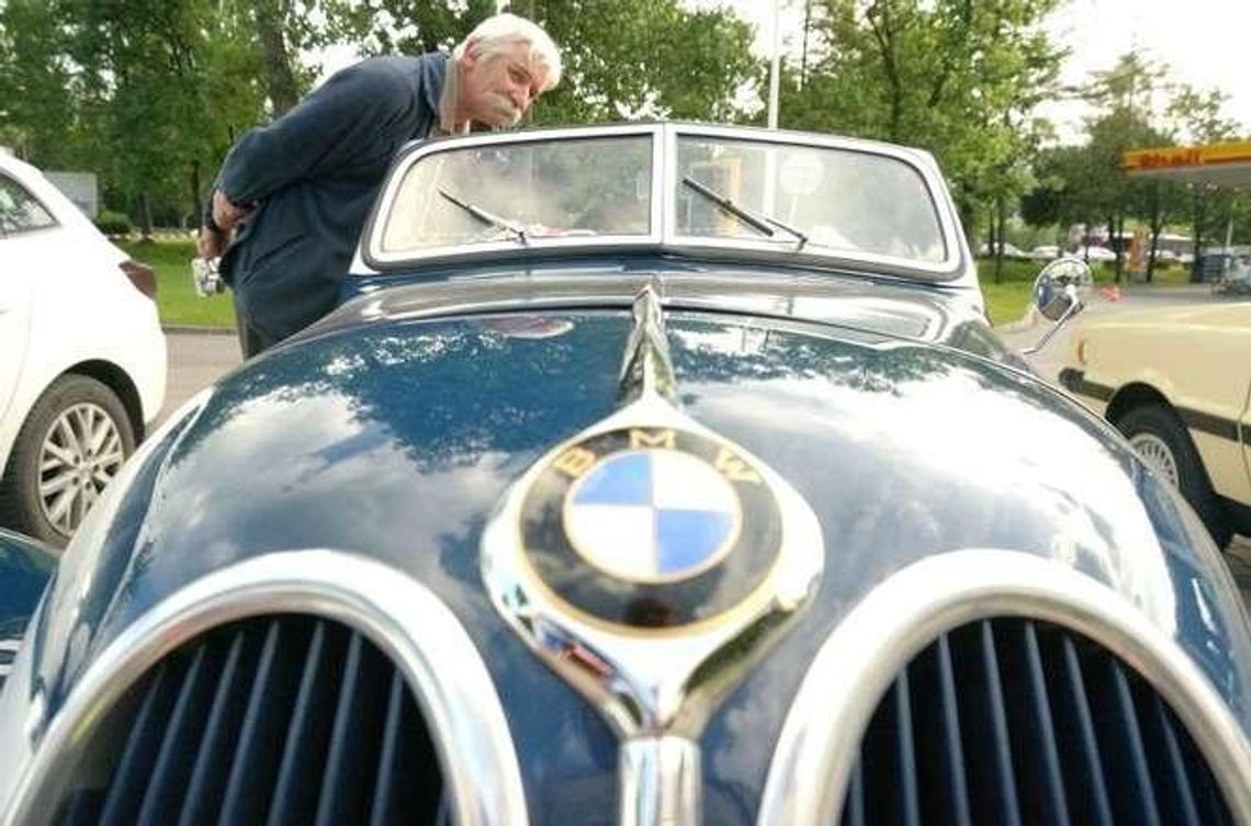 Weterani motoryzacji w Nałęczowie