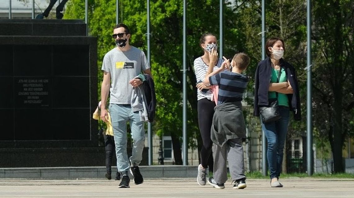 Wiadomo, kiedy dzieci poniżej 13. roku życia będą mogły wychodzić same z domu. Najmłodsze mogą wrócić do szkół