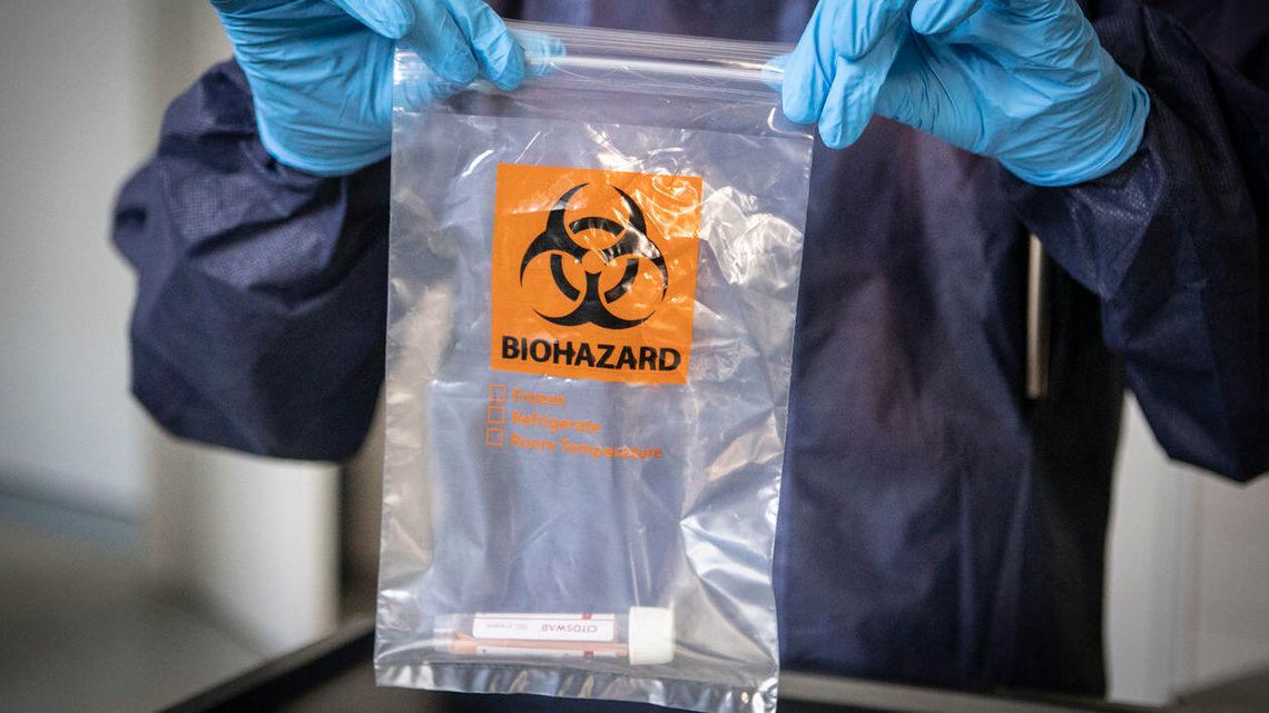 Wiceminister: Po 14 dniach luzowania ponad 6-7 tys. zakażeń dziennie? Może być krok wstecz