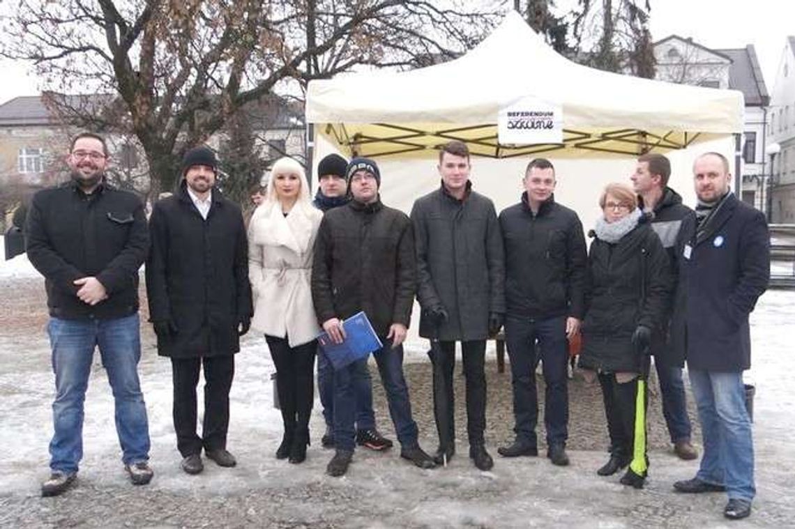 Wiceprezydent od oświaty za a nawet przeciw reformie edukacji