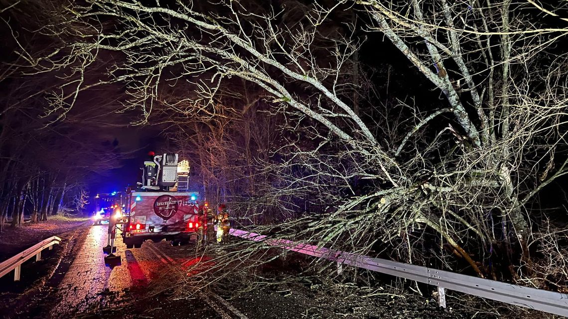 Wichury nad Polską. Ponad 4 tysiące zgłoszeń w kraju. Nie żyje jedna osoba