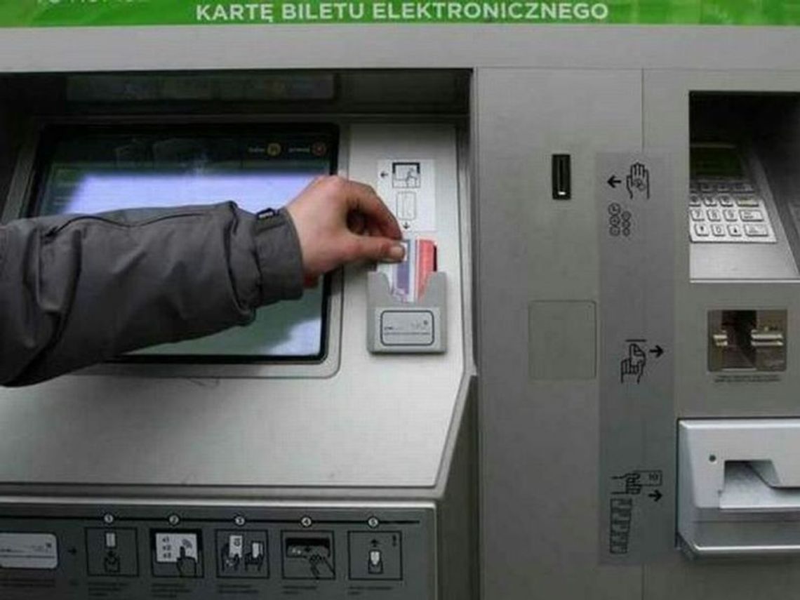 Więcej automatów do sprzedaży biletów komunikacji miejskiej