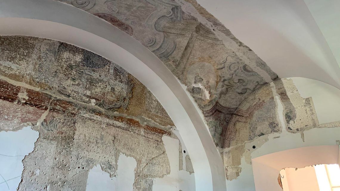 Więcej baroku w Zamościu. Zobacz, co odkryto w Akademii Zamojskiej [zdjęcia]