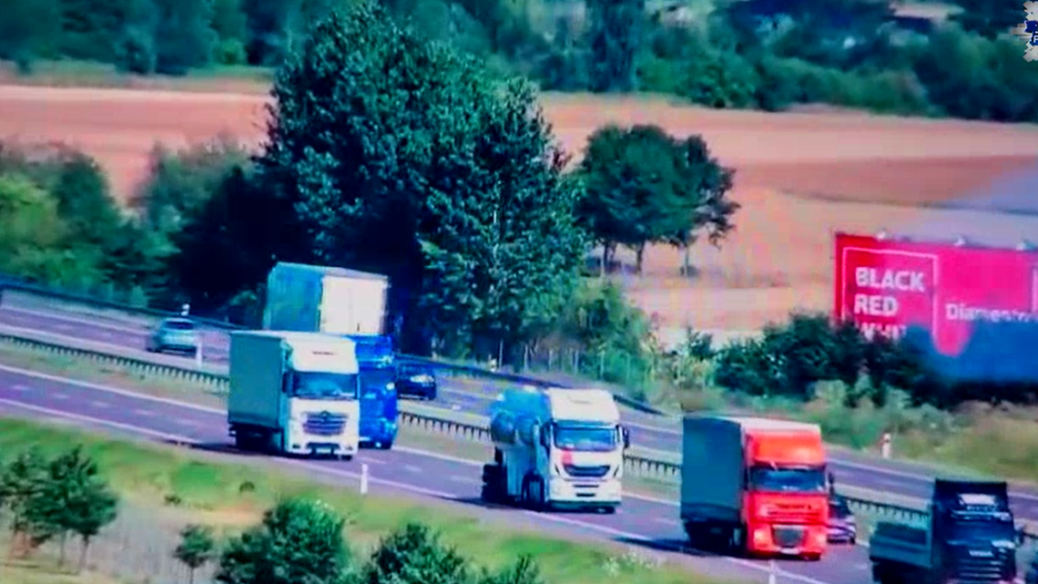 Wielki brat patrzy. Policjanci sprawdzali kierowców za pomocą drona