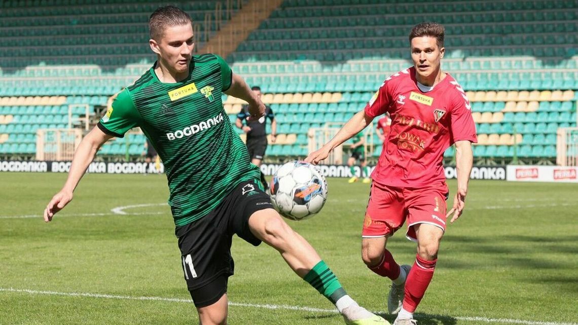 Wielki pech Dawida Tkacza. Wychowanek Górnika nie pojedzie na zgrupowanie młodzieżowej reprezentacji Polski Wielki pech Dawida Tkacza. Wychowanek Górnika nie pojedzie na zgrupowanie młodzieżowej reprezentacji Polski